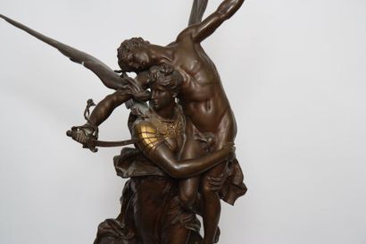 null IMPORTANT GROUPE EN BRONZE "GLORIA VICTIS" DE ANTONIN MERCIE (1845-1916)

Bronze...