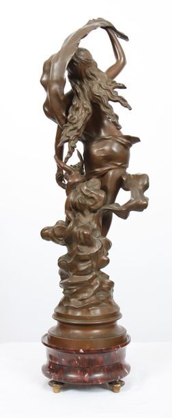 null BRONZE "LE REVE" DE AUGUSTE MOREAU XIX-XXè

En bronze patiné, reposant sur une...