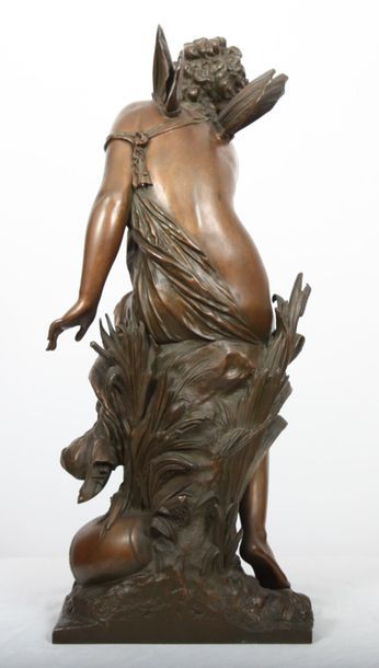null IMPORTANT BRONZE "LA SOURCE" DE MATHURIN MOREAU (1822-1912)

En bronze patiné,...