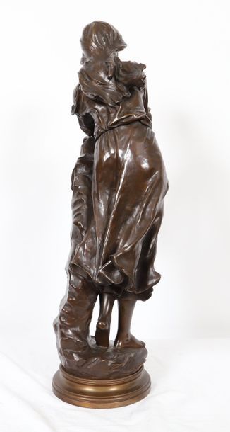 null BRONZE "JEUNE FEMME AU TAMBOURIN" DE EUGENE MARIOTON (1854-1933)

En bronze...