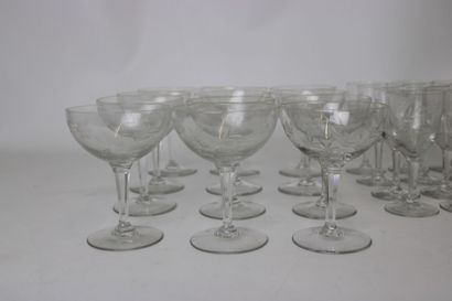 null Part of crystal service of 46 pieces including 12 champagne glasses, 11 port...