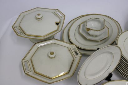 null MALA Limoges France. Important porcelain service of 74 pieces with gilded friezes,...