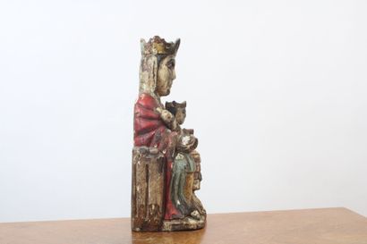 null Spanish school of the XXth century.
Virgin and child in polychrome wood. Circa...