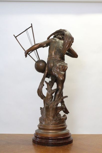 null After Auguste MOREAU (1834-1917). 
The improviser. Regula with brown patina....