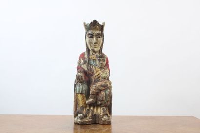 null Spanish school of the XXth century.
Virgin and child in polychrome wood. Circa...