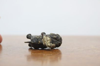 null VIENNE. Africain sur un éléphant, bronze. XIXème siècle. Dimensions : 4 x 5...