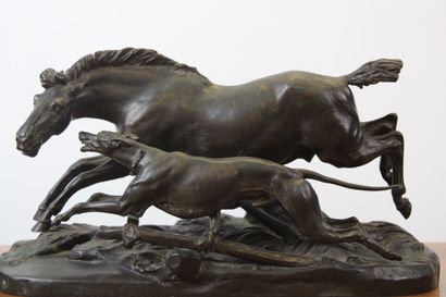null Jules MOIGNIEZ (1835-1894)
Horse and hunting dog in race, sculpture in bronze....