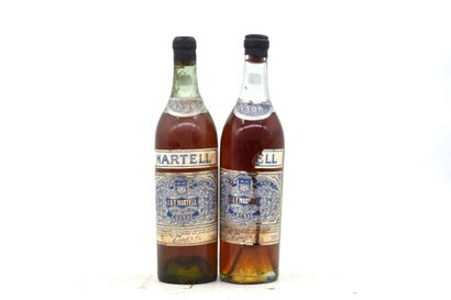 null Meeting of 2 bottles of Cognac. Martel. 
Level: -6.5 cm under the cap. 
Torn...