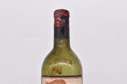null 1 bottle of Léoville-Barton 1949, Barton Guestier négociant in Bordeaux, Saint...