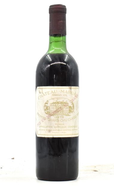 null 1 bottle of CHATEAU-MARGAUX 1974 Margaux. 
Faded label; 
Level : 3,5 cm under...