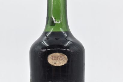 null 1 bouteille de vieux calvados du pays d'Auge 1865. Pierre Huet ( Chambremer...