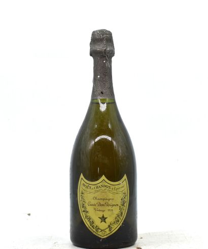 1 bottle of DOM PERIGNON champagne. Vintage...