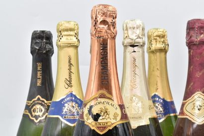 Réunion de 11 bouteilles de Champagne comprenant : 1 bottle of Champagne J.Louis...