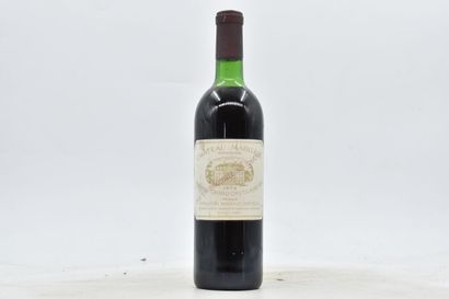 null 1 bottle of CHATEAU-MARGAUX 1974 Margaux. 
Faded label; 
Level: 3 cm under the...