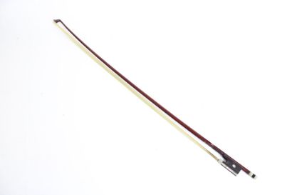 null Violin bow by Jérôme Thibouville Lamy, pernambuco mounted nickel silver. 60gr...