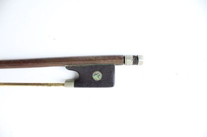 null Set of 7 violin bows, bee and nickel silver. Sold as is

Expert: Franck Dag...