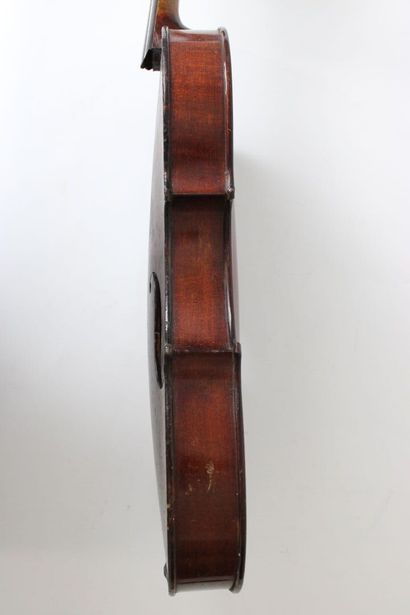 null French 3/4 violin with the famous Vosges label. Broken fingerboard. One-piece...