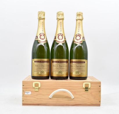 null 3 bottles of Champagne Louis ROEDERER. 
In their wooden box. 
 