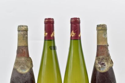 Réunion de 4 bouteilles de vin d'Alsace comprenant : - 2 bottles of GEWURZTRAMINER...
