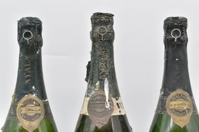 null 3 bottles of Ayala Brut champagne.
Torn labels (missing), dirty and cracked...