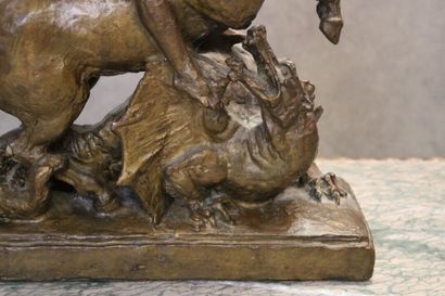 null Arnold HUGGLER (1894-1988)
Saint Georges terrassant le dragon, bronze à patine...