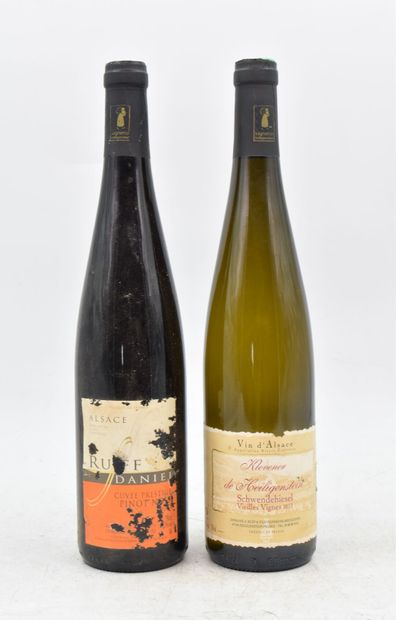 Assortiment de 2 bouteilles de vins d'Alsace :