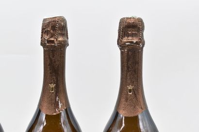 null CHAMPAGNE
Brut - Grande Cuvée Tradition de Mansard
Non Millésimé
Mansard
4 bouteilles...