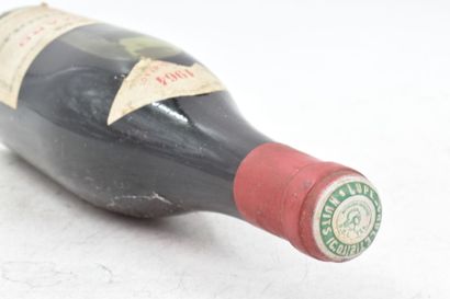 null POMMARD
1964
Lupé-Cholet (Nuits-Saint-Georges)(Neg.)
1 bouteille

Niveau : 5...