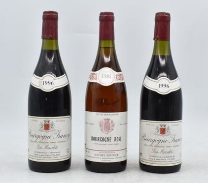 Assortiment de 3 bouteilles de vins de Bourgogne :