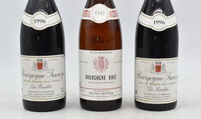 Assortiment de 3 bouteilles de vins de Bourgogne : IRANCY (Bourgogne) - Les Mazelots...