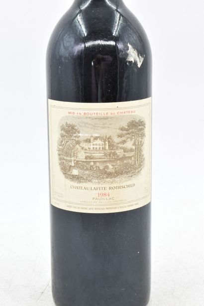 null PAUILLAC
Grand Cru Classé 1
1984
Château Lafite Rothschild
1 bouteille

Niveau...