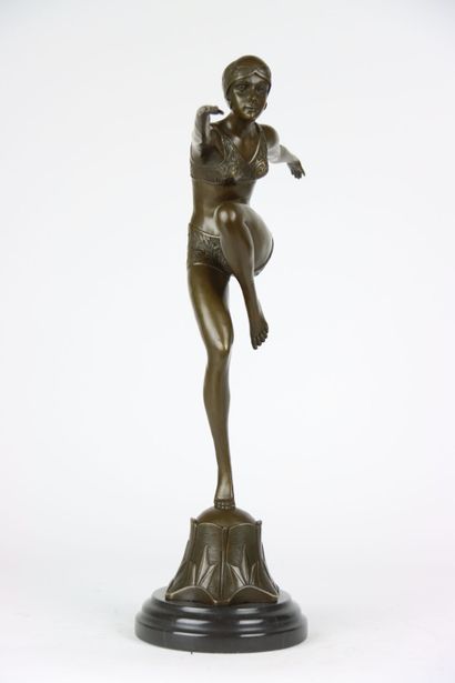 null PREISS Ferdinand (1882-1943), d'après, Danseuse des années folles, sculpture...