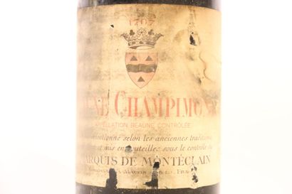null 1 bottle of red BEAUNE 1959, MARQUIS DE MONTÉCLAIN NÉGOCIANT. Label quite damaged...