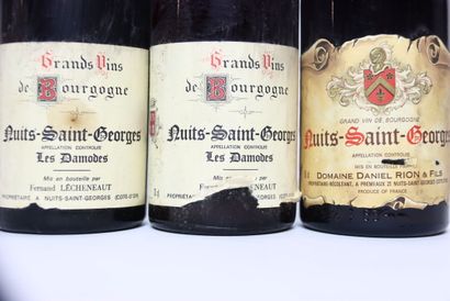 null 1 bottle of NUITS-SAINT-GEORGES 1ER CRU LES DAMODES red 1977, FERNAND LÉCHENEAUT.
1...