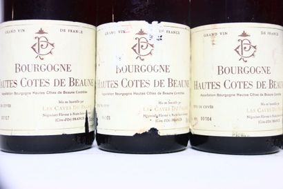 null 5 bouteilles de BOURGOGNE HAUTES-CÔTES DE BEAUNE rouge 1985, LES CAVES DU PALAIS....