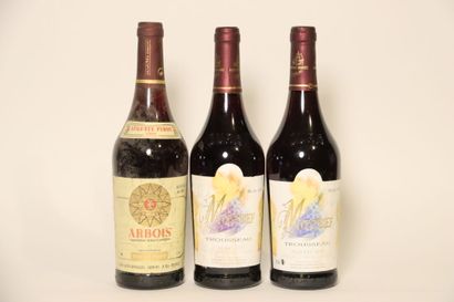2 bouteilles d'ARBOIS rouge 2008, MONTBIEF.
1...