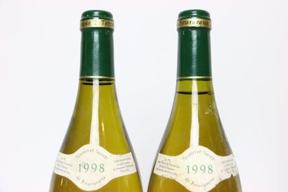 null 4 bottles of white BOURGOGNE 1998, COUVENT DES VISITANDINES. Damaged labels...