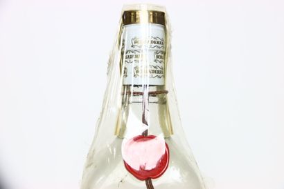 null 1 bottle (71cl) of SCHLADERER white NM, HIMBEERGEIST.
