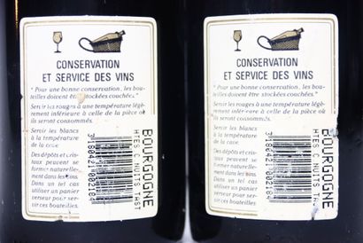 null 2 bouteilles de BOURGOGNE HAUTES-CÔTES-DE-NUITS rouge 1988, MOILLARD. Étiquettes...