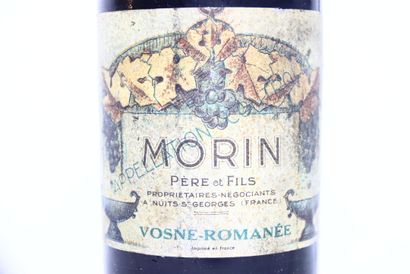 null 1 bottle of red VOSNE-ROMANÉE 1945, MORIN. Level : 5 cm under the cap. 
