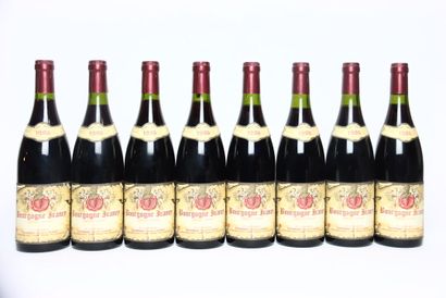 null 8 bouteilles d'IRANCY rouge 1996, CHARRIAT.
