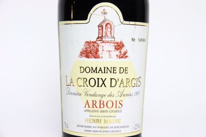 null 1 bottle of red ARBOIS 1999, DOMAINE DE LA CROIX D'ARGIS - HENRI MAIRE.
