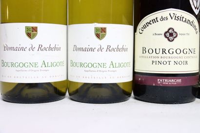 null 2 bottles of white BOURGOGNE ALIGOTÉ 2020, DOMAINE DE ROCHEBIN.
1 bottle of...