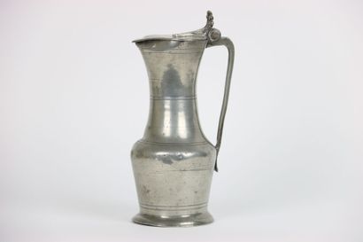 null CHATILLON - Pitcher with shoulder in pewter, poucier with palmette. Stamping...