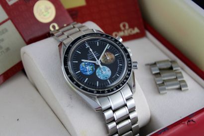 null OMEGA Speedmaster "From The Moon To Mars" réf. 3577.50.00 / 145.0228
Montre...