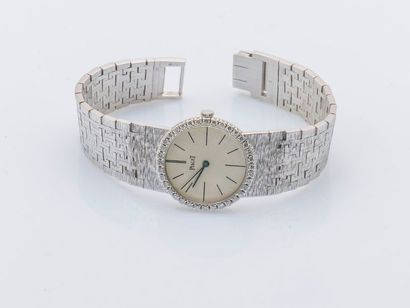 PIAGET vers 1965 Ladies' watchband in 18-carat white gold (750 thousandths). Round...