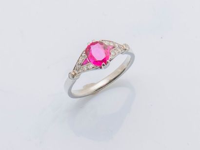 null Platinum ring (950 thousandths) set with an unheated cushion-cut Burmese ruby...