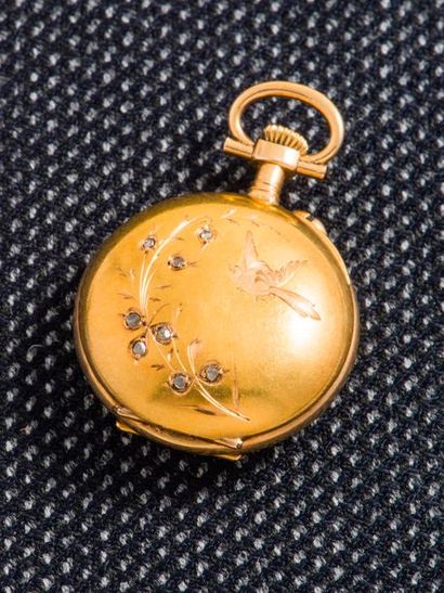 null Montre de col en or jaune 18 carats (750 millièmes), fin du XIXème siècle. Le...
