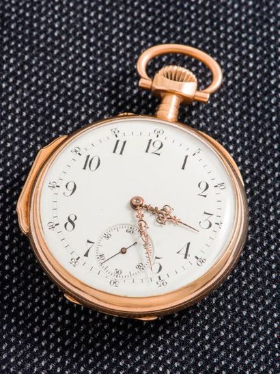 null Pocket watch in 18-carat yellow gold (750 thousandths). The enamelled encrypted...
