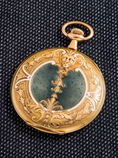 RECORD GENEVE Pocket watch in 18-carat yellow gold (750 thousandths). The back is...